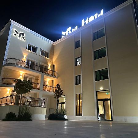 Mimi Hotel Corabia Luaran gambar