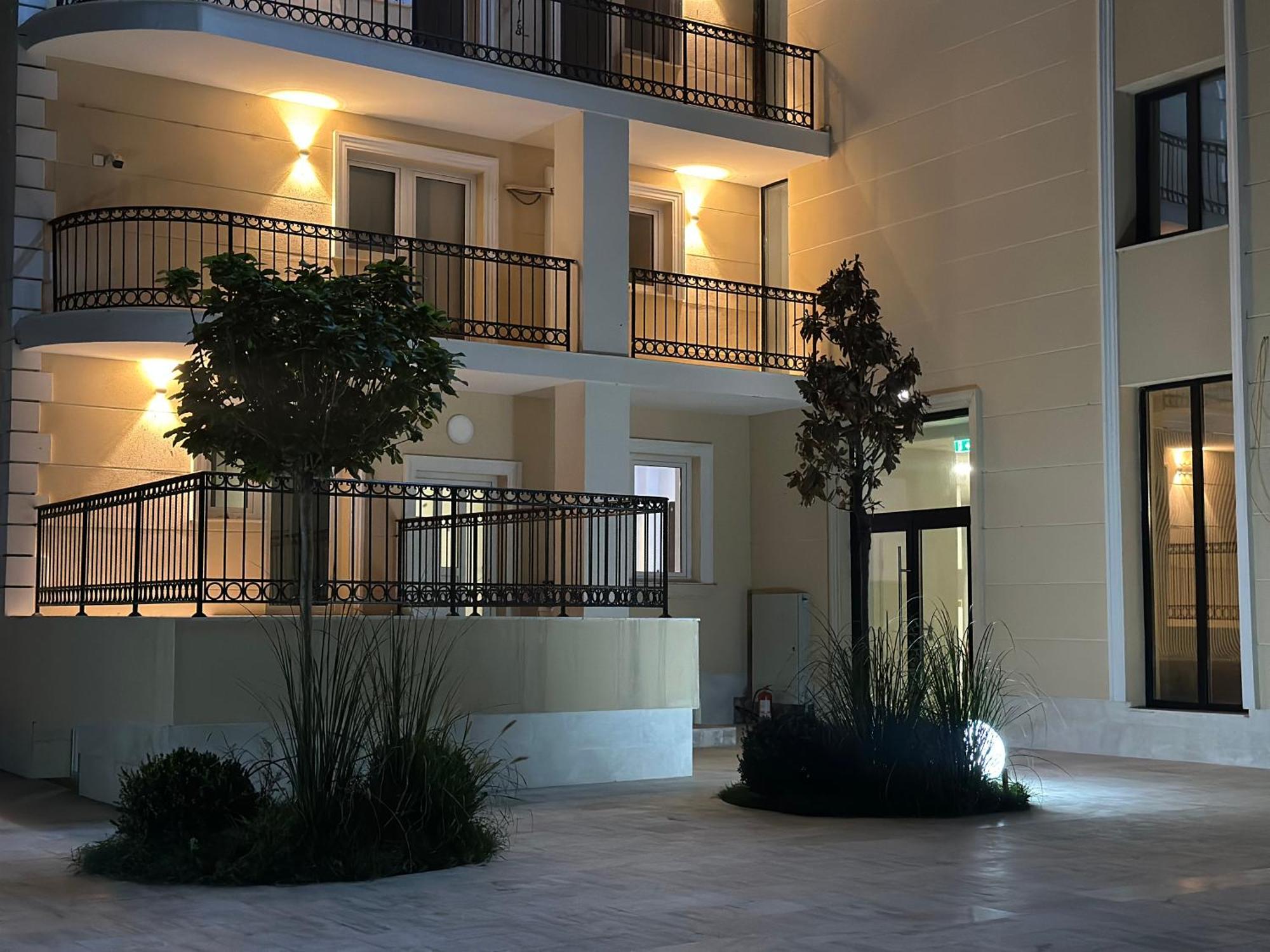 Mimi Hotel Corabia Luaran gambar